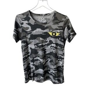 Chaser Women's Small Graphic Camouflage Military Short Sleeve Shirt‎ Distressed